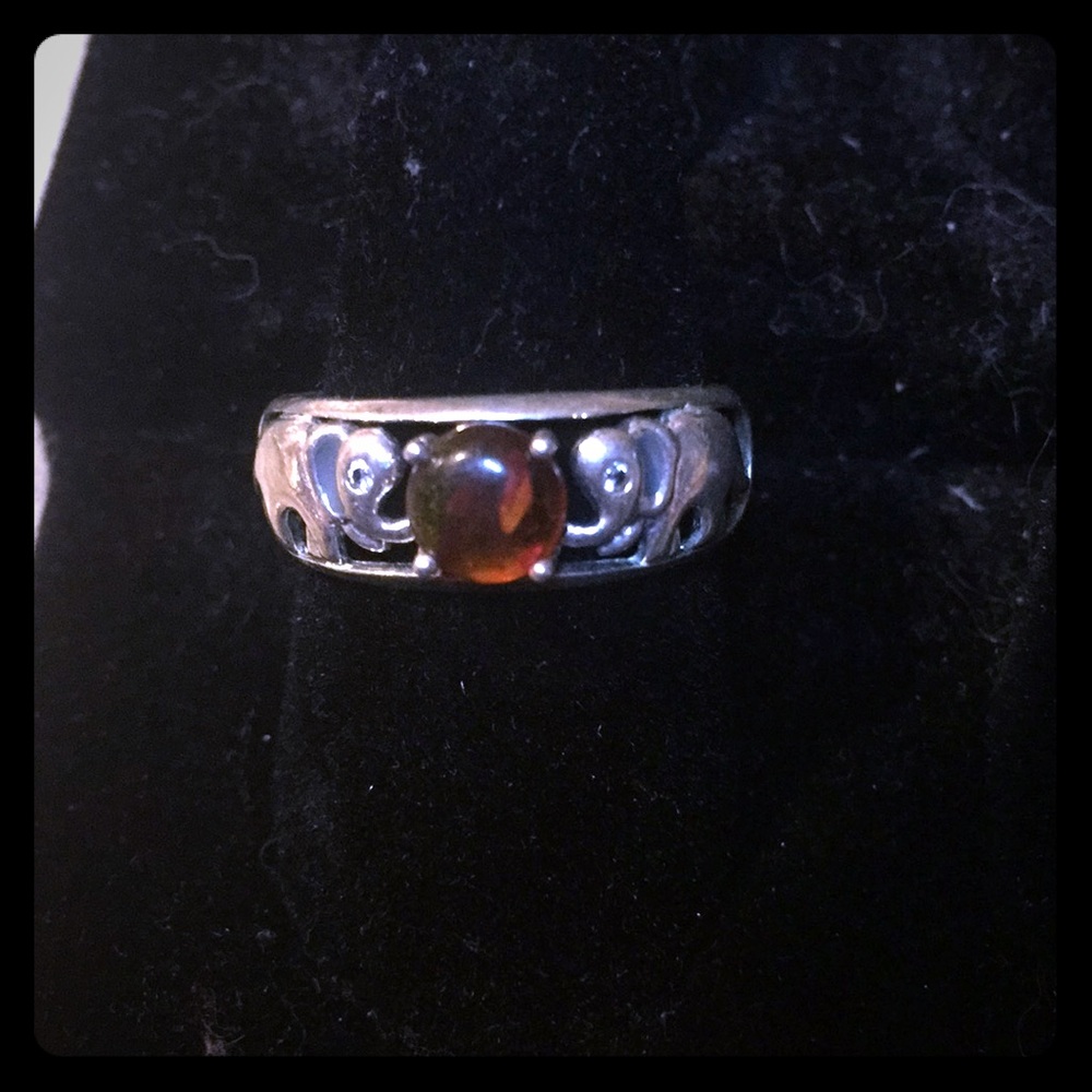 Brand New Elephant Ring 925 with Diamond & Amber